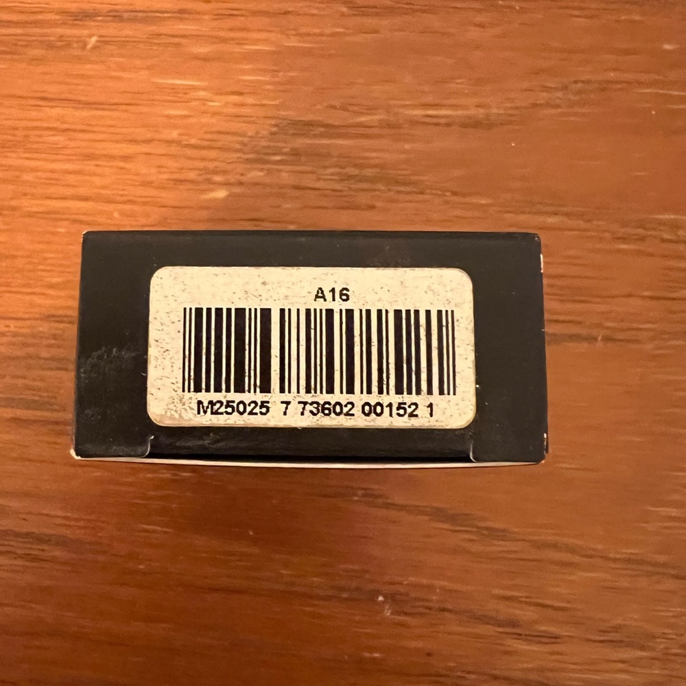 M•A•C Cosmetics - Picture 2 of 2